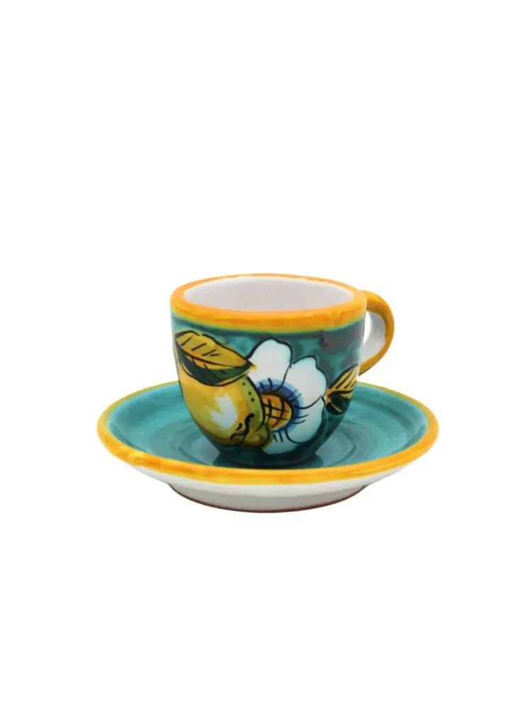 Tazzina caffè con piattino limoni
